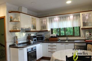 Chalet en venta en Torrelles de Llobregat