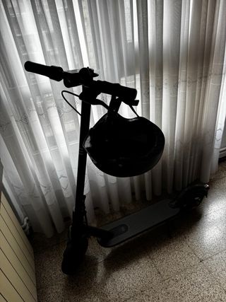 Patinete Eléctrico Esencial