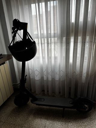 Patinete Eléctrico Esencial