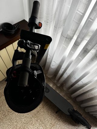 Patinete Eléctrico Esencial