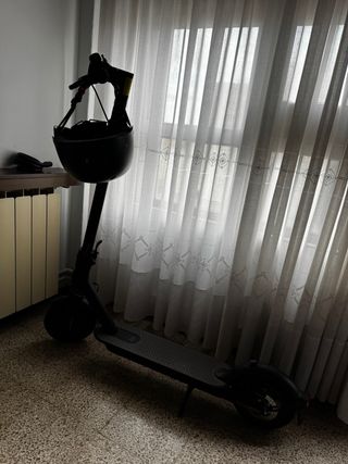 Patinete Eléctrico Esencial