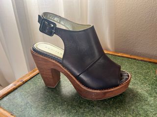 Sandalias de tacón negras EQUITARE