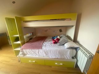 Litera juvenil con cama de matrimonio