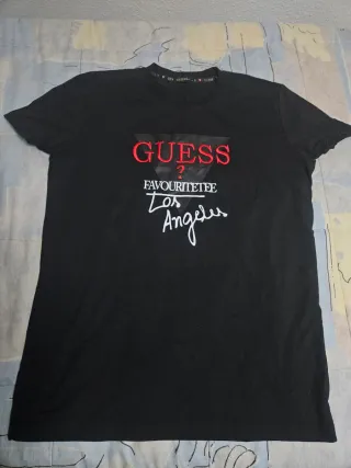 Camiseta Guess Negra