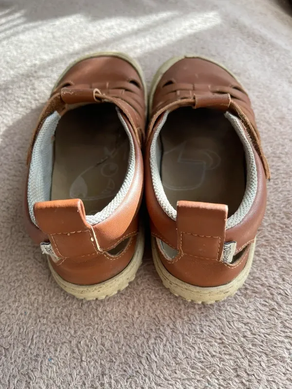 Zapatillas Barefoot Zapato Feroz. Talla 32