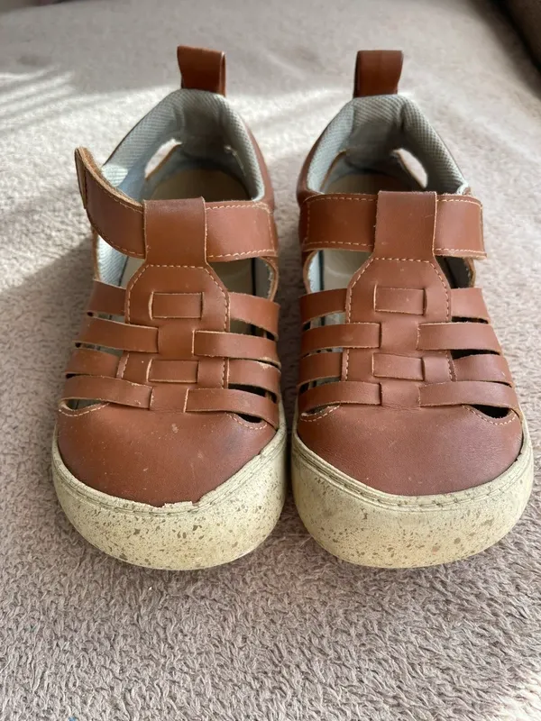 Zapatillas Barefoot Zapato Feroz. Talla 32