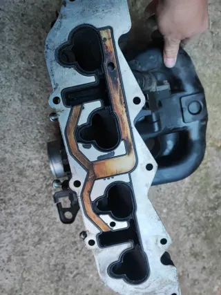 Colector Admisión Ford Mondeo MK1