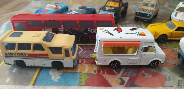 Lotto 10 auto Majorette rif766