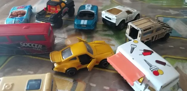 Lotto 10 auto Majorette rif766