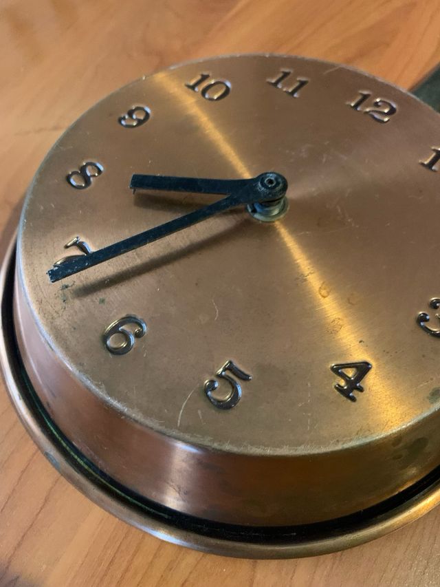 Orologio da parete in rame