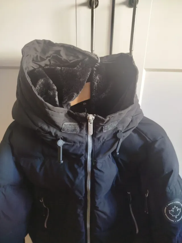 Abrigo Negro Hombre Supply & Demand XL