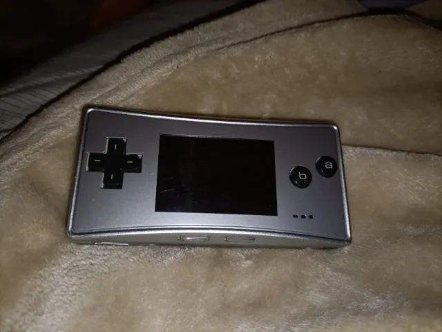 Nintendo Game Boy Micro Plata