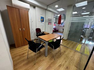 Oficina en venta en Centro en Parla