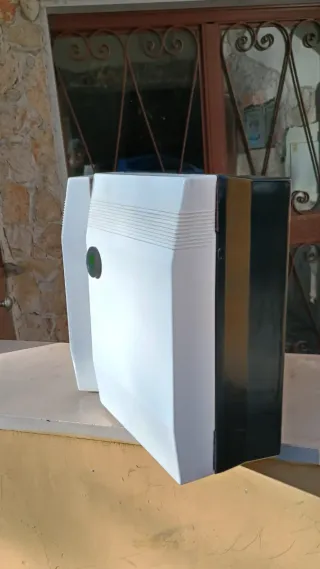 Mobiletto portaoggetti bianco