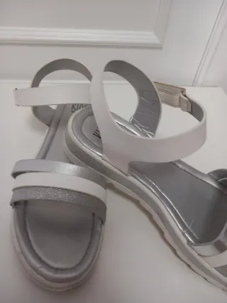 Sandalias niña T.37 Plata y Blanco