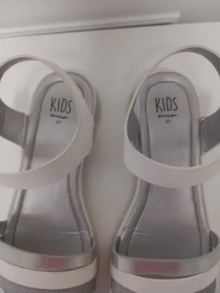 Sandalias niña T.37 Plata y Blanco