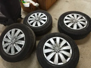 Neumáticos Invierno Vredestein 215/65 R16