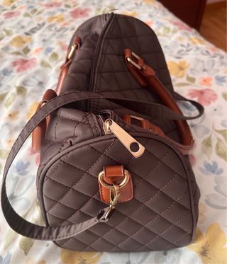 Bolso marrón nylon acolchado