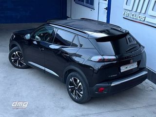 Peugeot e-2008 Electrico Allure 136Cv 5p.