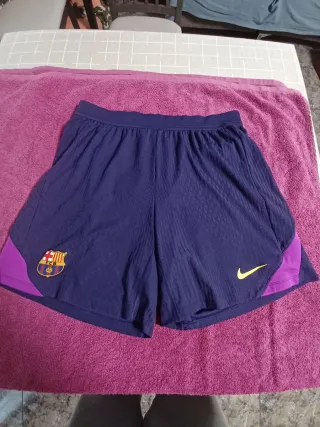 Pantalón oficial FCB temporada 2025-2026