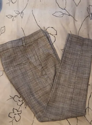 Pantalón de vestir cuadros gris