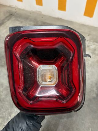 Stop fanale posteriore full LED Jeep Renegade