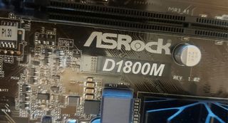 Placa ASRock D1800M Mini-ITX 2GB
