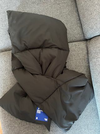 Bufanda Tous acolchada negra