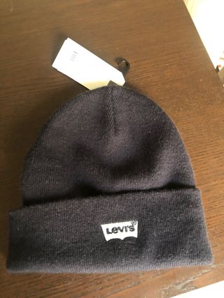 Gorro Levi's azul marino, nuevo