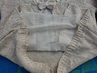 Blusa T XL. Nueva. Medidas en descripción