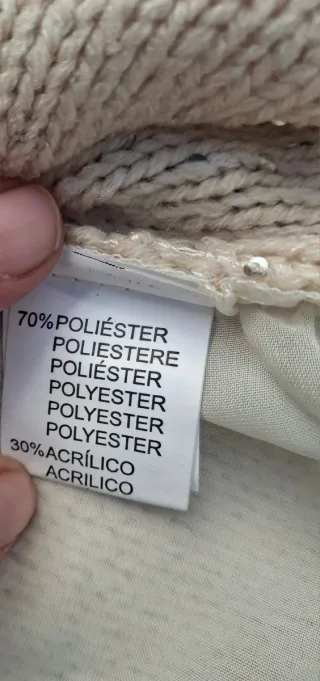 Blusa T XL. Nueva. Medidas en descripción