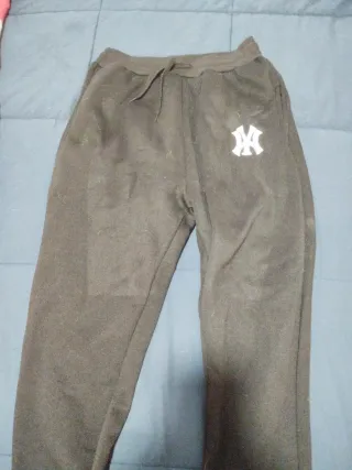 Pantalón chándal estilo rap NY negro