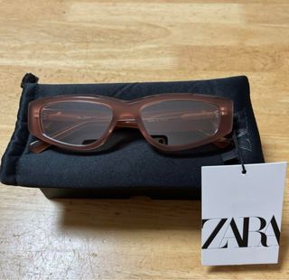 Luxury Zara rectangular sunglasses ref. 4646/007