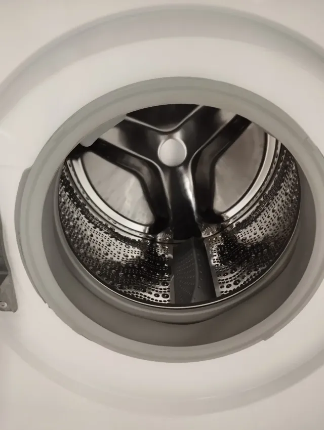 LAVADORA MARCA BOSCH DE 8 KG