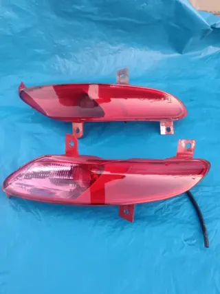 Pilotos Traseros Inferiores Alfa Romeo GT