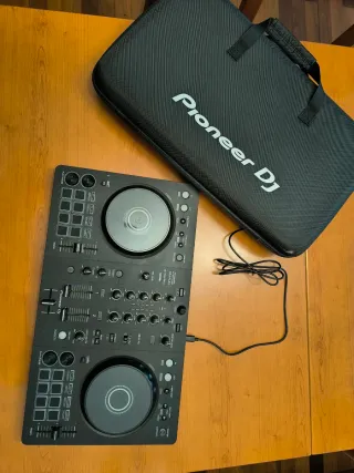 Controlador DJ Pioneer DDJ-FLX4