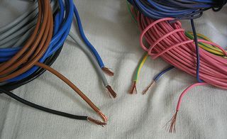 Cavi elettrici vari tipi