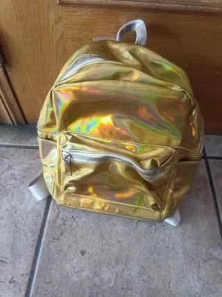 Mochila dorada holográfica niña