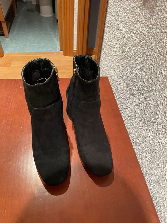 Botas de tacón negras