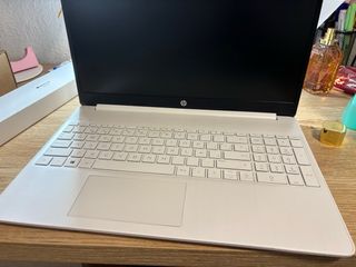 Ordenador HP 15sq Blanco y Negro 15’’