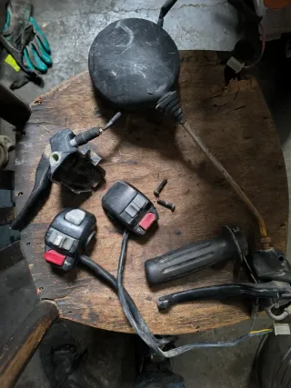 Devioluci commutatore Benelli Pepe 50