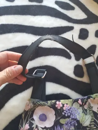 Mochila Misako Antirrobo Floral