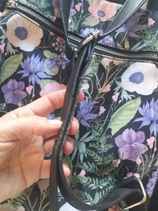 Mochila Misako Antirrobo Floral