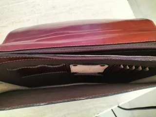 Maletín de piel antiguo