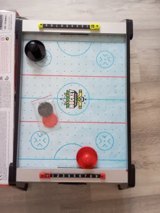 2 Juegos de mesa: Air Hockey y Futbolín Imaginariu