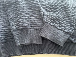 Jersey hombre azul texturizado