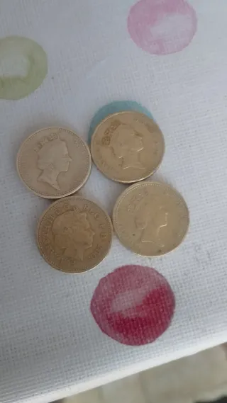 Lote 4 monedas 1 Libra