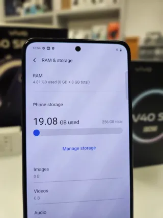 Vivo V40 SE 256GB 80W Nero/Viola