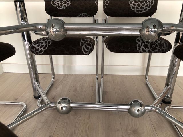 Mesa de comedor cristal y metal