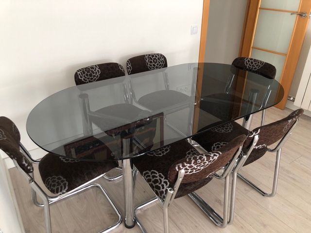 Mesa de comedor cristal y metal